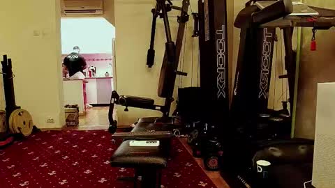 Snapshot of adonis_msc chatting on October 19, 2025, 9:04 pm Adonis online show from October 19, 2025, 9:04 pm