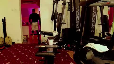 Snapshot of adonis_msc chatting on November 11, 2025, 7:52 am Adonis online show from November 11, 2025, 7:52 am