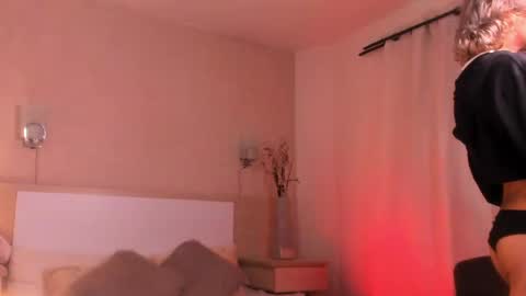Adonis  online show from April 29, 2026, 5:11 am