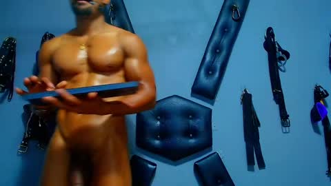 Snapshot of adonisdios chatting on May 11, 2026, 4:04 pm adonisdios online show from May 11, 2026, 4:04 pm