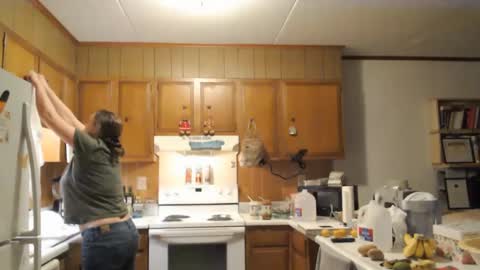 Snapshot of adorable22 chatting on February 15, 2025, 12:15 am adorable22 online show from February 15, 2025, 12:15 am