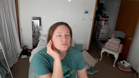 adorable22 online show from June 7, 2026, 2:21 pm