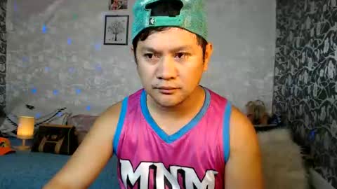 adorableasianboy online show from May 27, 2026, 9:50 am
