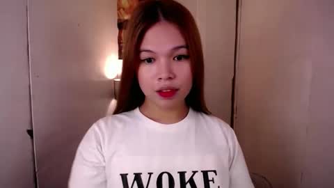 adorabletsforyouxx online show from February 28, 2025, 4:10 pm