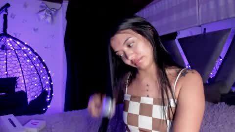 Snapshot of adorabolt chatting on December 13, 2024, 12:20 am Stormi online show from December 13, 2024, 12:20 am