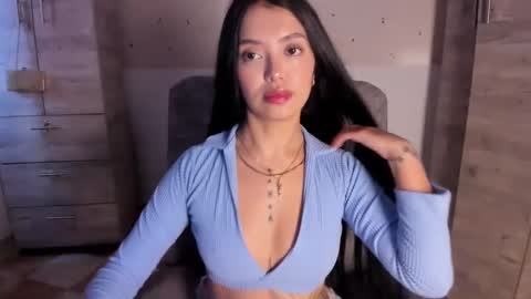 Snapshot of adorabolt chatting on September 19, 2025, 8:53 pm Stormi online show from September 19, 2025, 8:53 pm