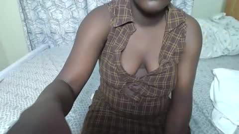 adorarissah online show from February 10, 2026, 7:07 pm
