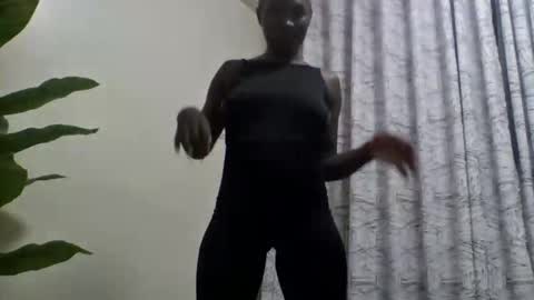 Snapshot of adorarissah chatting on May 26, 2026, 9:33 pm adorarissah online show from May 26, 2026, 9:33 pm