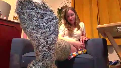 Queen Bunny online show from December 19, 2024, 9:28 pm