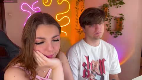 adrean_sofi online show from October 19, 2025, 11:22 am