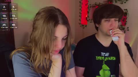 adrean_sofi online show from April 24, 2026, 5:32 am