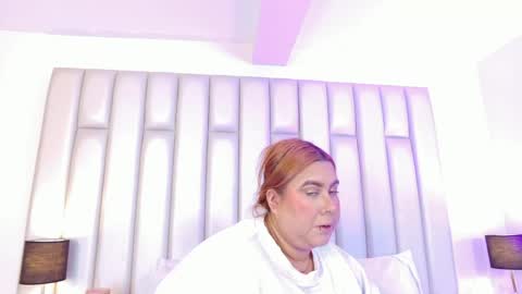 ANDREA PEREZ online show from June 5, 2026, 12:44 pm
