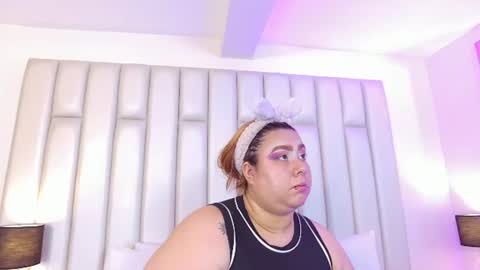 ANDREA PEREZ online show from July 17, 2026, 7:08 pm