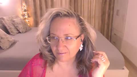 Snapshot of adrena_ chatting on May 4, 2026, 10:44 am Cryna online show from May 4, 2026, 10:44 am
