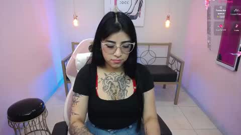 Adri  online show from June 13, 2026, 11:08 am