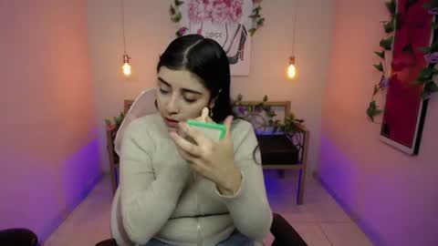 Snapshot of adri_gomez_1 chatting on July 15, 2026, 11:48 am Adri online show from July 15, 2026, 11:48 am