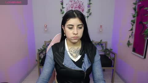 Snapshot of adri_gomez_1 chatting on July 23, 2026, 12:25 pm Adri online show from July 23, 2026, 12:25 pm