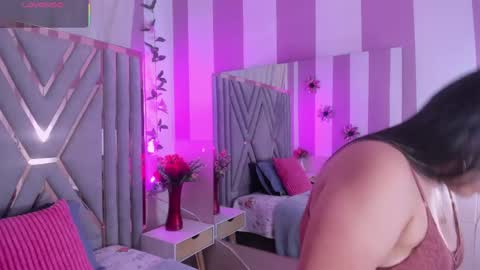 Snapshot of adri_rivera chatting on May 27, 2026, 8:17 pm ADRI online show from May 27, 2026, 8:17 pm