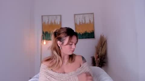 Adriana online show from June 21, 2026, 12:08 pm