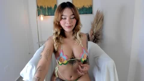Adriana online show from July 15, 2026, 12:21 pm