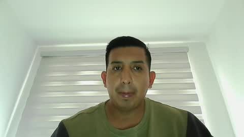 Snapshot of adrian1991oscar chatting on June 21, 2026, 9:39 pm ADRIAN OSCAR online show from June 21, 2026, 9:39 pm
