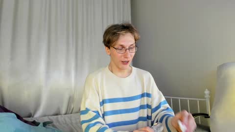 Adrian online show from February 6, 2025, 10:21 pm