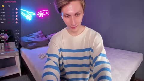 Adrian online show from February 24, 2025, 7:52 pm