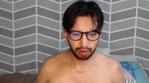 Snapshot of adrian_falcon chatting on July 7, 2026, 7:18 pm Adrian Falcon online show from July 7, 2026, 7:18 pm