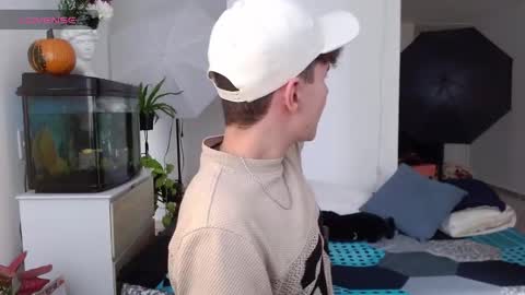 adrian morelli online show from October 20, 2025, 7:03 pm