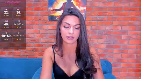 Snapshot of adriana1_ chatting on November 16, 2025, 5:07 pm Adriana online show from November 16, 2025, 5:07 pm