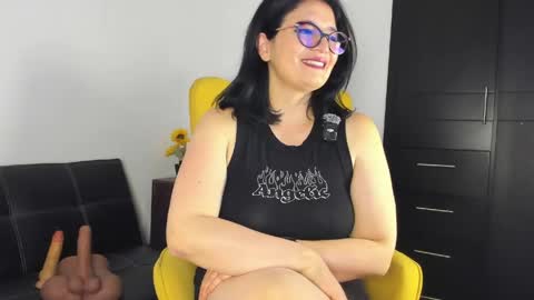 Snapshot of adriana71 chatting on May 15, 2026, 3:24 am Adriana online show from May 15, 2026, 3:24 am