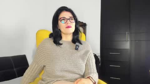 Snapshot of adriana71 chatting on June 10, 2026, 3:50 am Adriana online show from June 10, 2026, 3:50 am
