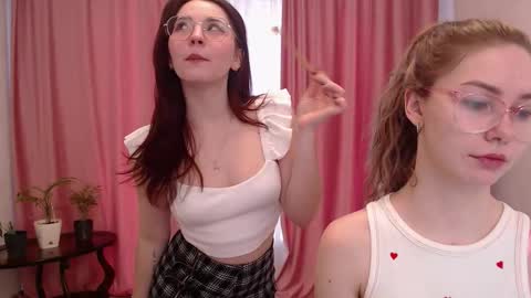 Snapshot of adriana_meow246 chatting on February 16, 2026, 7:04 am Adriana online show from February 16, 2026, 7:04 am