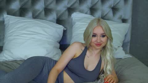 Adriana Rockefeller online show from April 16, 2026, 4:52 pm