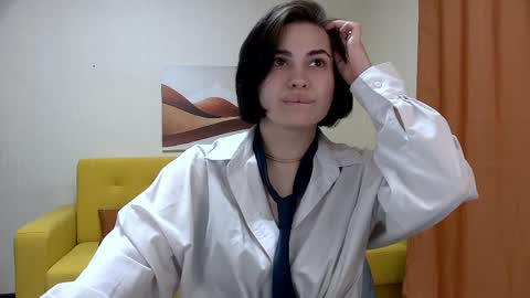 AdrianaTores online show from April 26, 2026, 6:16 pm