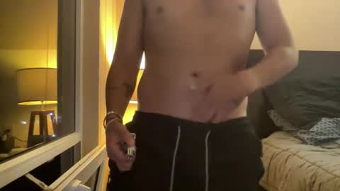 Snapshot of adriannn222 chatting on April 14, 2026, 9:26 am adriannn222 online show from April 14, 2026, 9:26 am