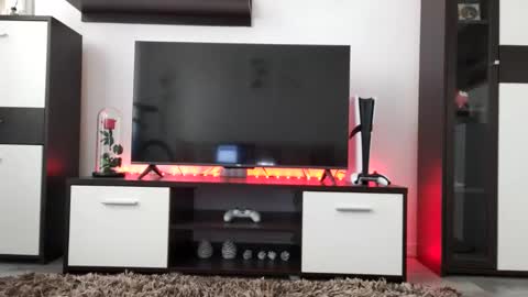 Adriano online show from February 15, 2025, 9:38 am