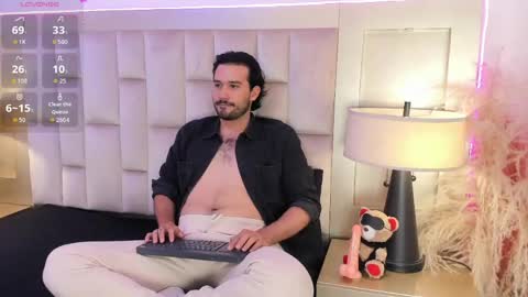 Adrian online show from April 27, 2026, 10:30 pm