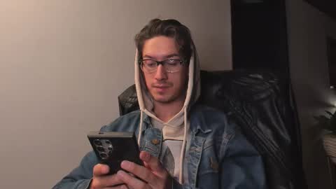 Snapshot of adrianwilliams_ chatting on January 10, 2026, 2:24 am Adrian Williams online show from January 10, 2026, 2:24 am