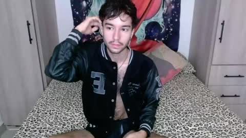 Snapshot of adrien_polo chatting on May 24, 2026, 11:48 am adrien_polo online show from May 24, 2026, 11:48 am