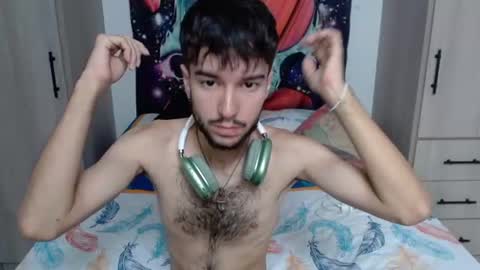 Snapshot of adrien_polo chatting on July 17, 2026, 3:29 pm adrien_polo online show from July 17, 2026, 3:29 pm