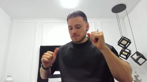 Snapshot of adrien_roche888 chatting on October 5, 2025, 9:56 pm Adrein Roche online show from October 5, 2025, 9:56 pm