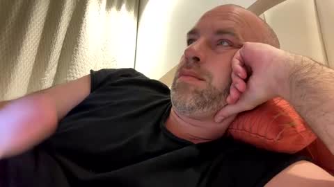 Snapshot of adrienfromparis chatting on January 13, 2025, 9:09 pm adrienfromparis online show from January 13, 2025, 9:09 pm