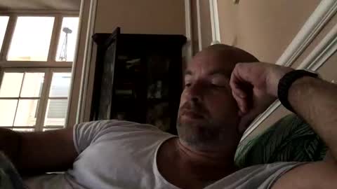 Snapshot of adrienfromparis chatting on December 5, 2025, 9:18 am adrienfromparis online show from December 5, 2025, 9:18 am