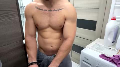 Mrrfitt online show from October 10, 2025, 12:59 pm