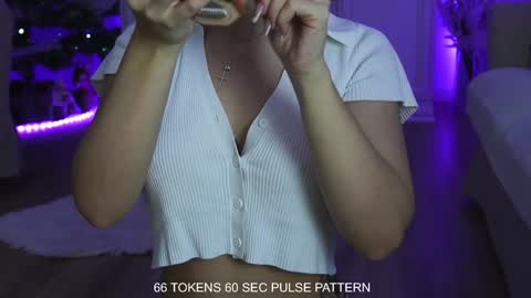 Snapshot of aelia_anara chatting on December 2, 2024, 6:20 am Aelia online show from December 2, 2024, 6:20 am