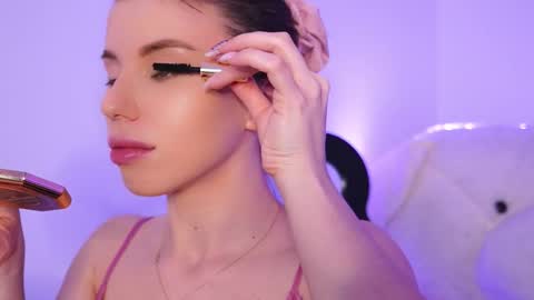 Snapshot of aelia_anara chatting on February 24, 2026, 6:28 pm Aelia online show from February 24, 2026, 6:28 pm