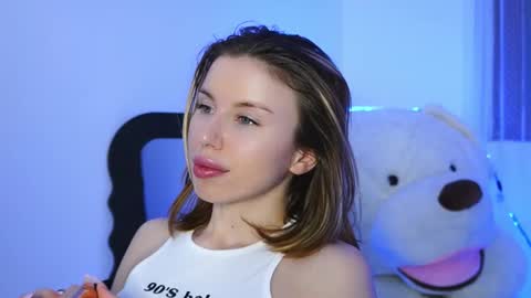 Snapshot of aelia_anara chatting on February 28, 2026, 6:20 pm Aelia online show from February 28, 2026, 6:20 pm