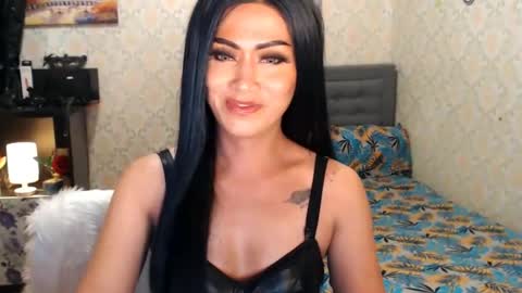Snapshot of affairtoyourgoddesskhendra chatting on February 18, 2025, 10:03 pm Dominant Goddess Contessa online show from February 18, 2025, 10:03 pm