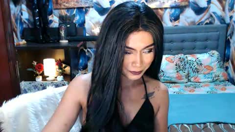 Snapshot of affairtoyourgoddesskhendra chatting on October 9, 2025, 6:06 pm Dominant Goddess Contessa online show from October 9, 2025, 6:06 pm